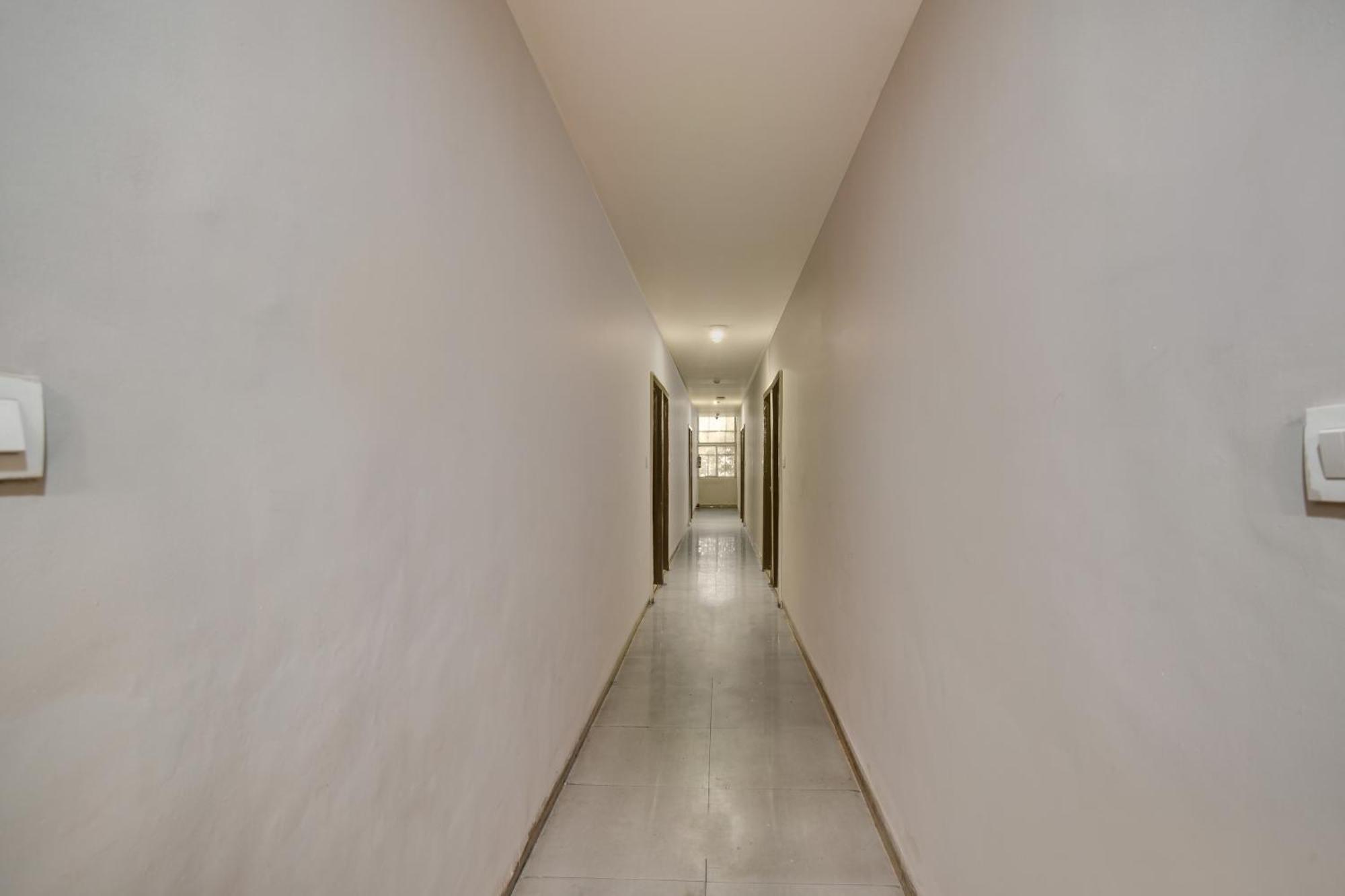 Townhouse Prime Stay Индаур Экстерьер фото